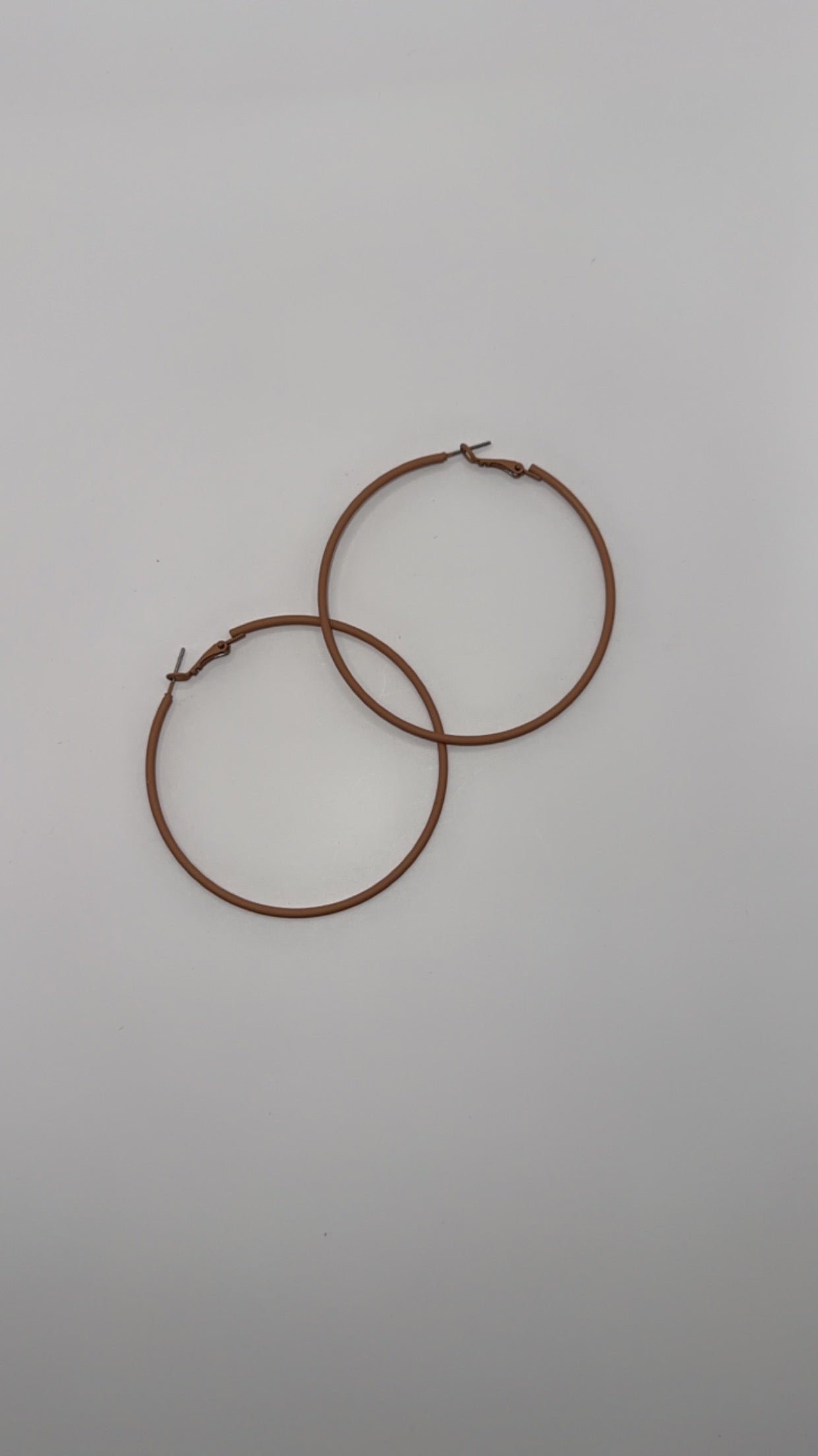 Nude Hoops